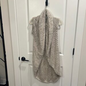 Umgee Cream Textured Knit Sleeveless Poncho